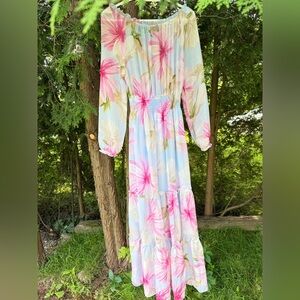 Elegant Floral Long Sleeve Dress in Pink blue and Green S/M size